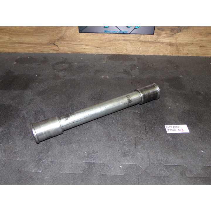 Axe de roue avant Kawasaki ZX-9R 2001