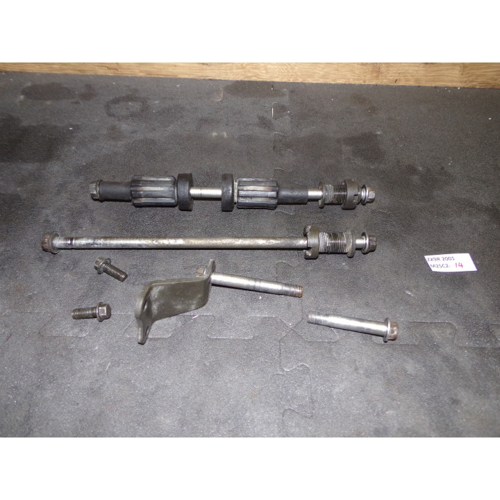 Axe moteur silent bloc Kawasaki ZX-9R 2001