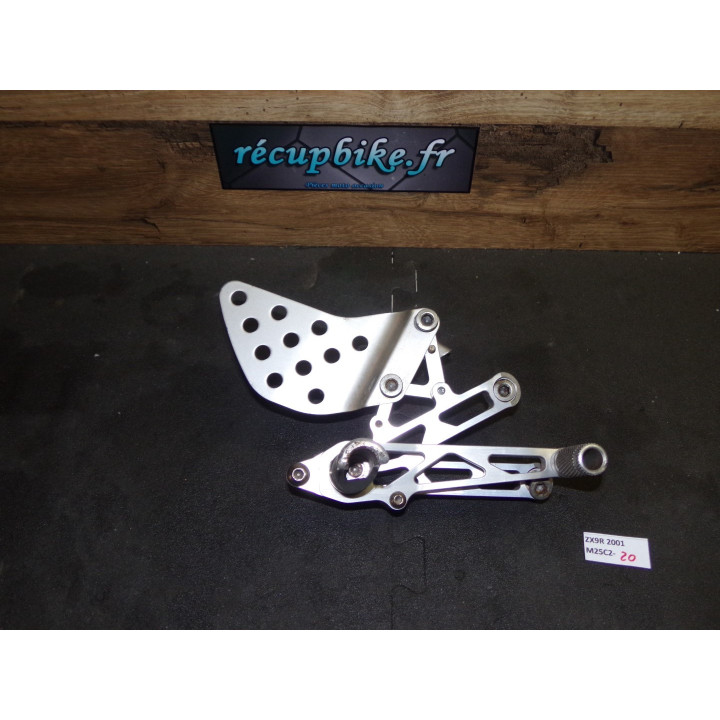 Platine droite racing Kawasaki ZX-9R 2001