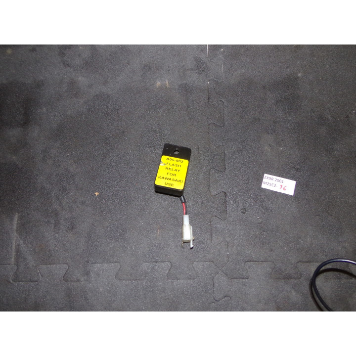 Relais clignotant Kawasaki ZX-9R 2001