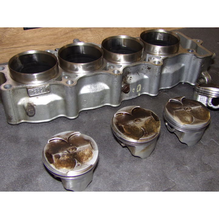 Cylindre pistons Kawasaki ZX-6R 1999