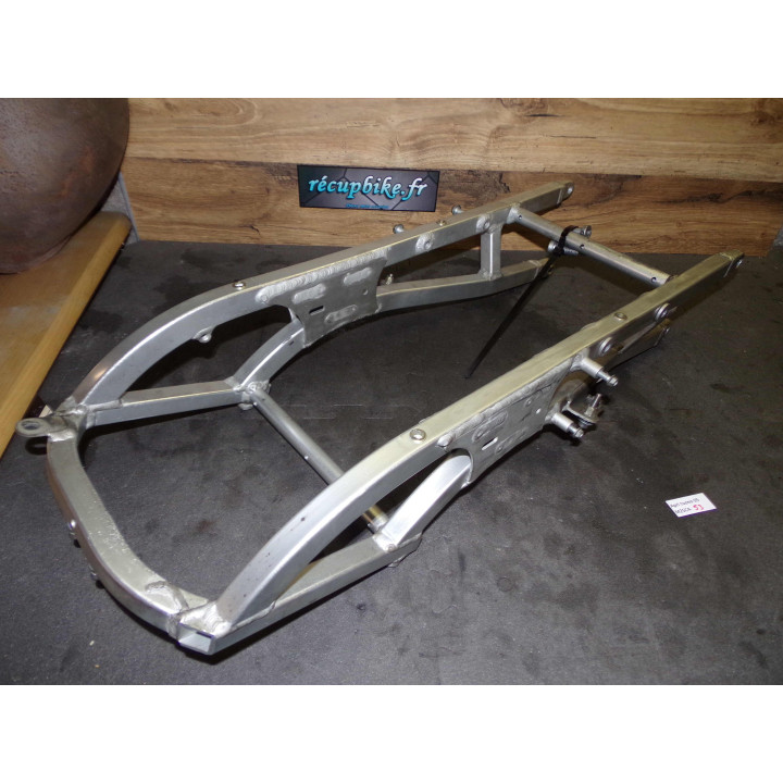 Boucle arrière Aprilia Tuono 2005