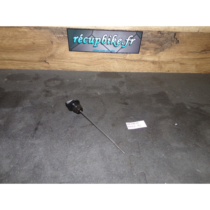 Bouchon jauge huile Honda CBR-F 600 1992