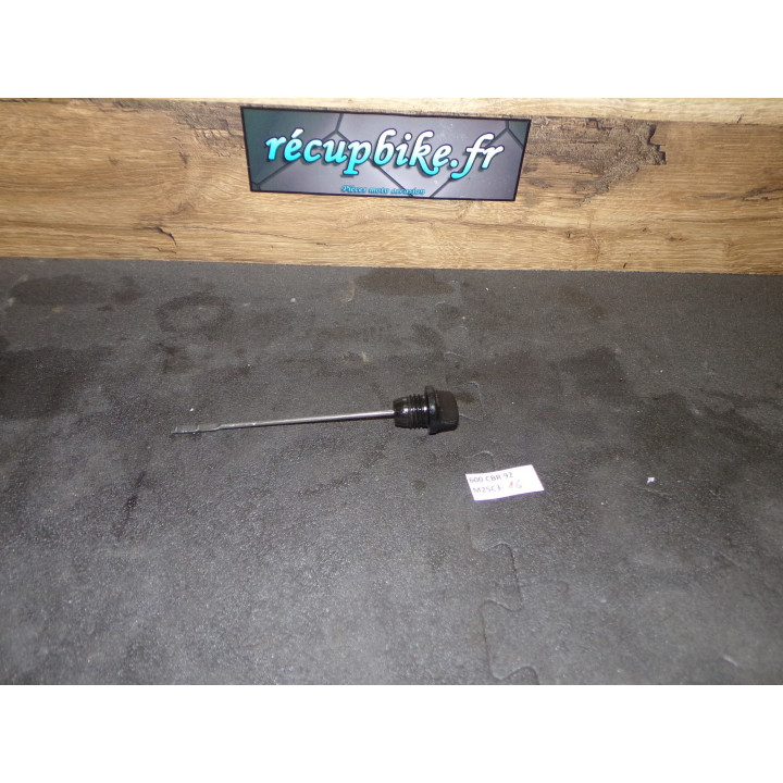 Bouchon jauge huile Honda CBR-F 600 1992