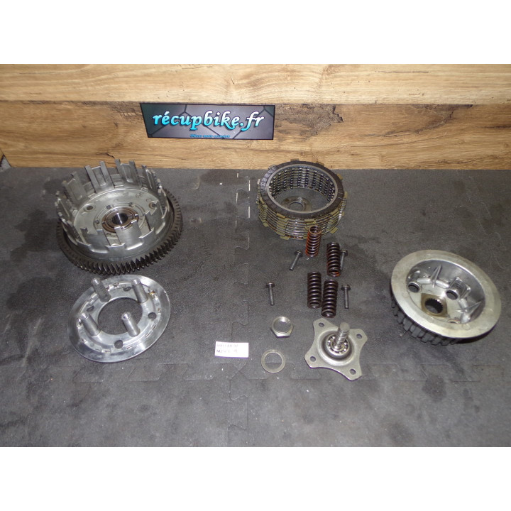 Embrayage Honda CBR-F 600 1992 d'occasion au meilleur prix- Récup bike