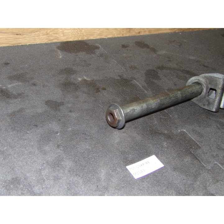 Axe de roue arrière Suzuki GSX-R 750 1988