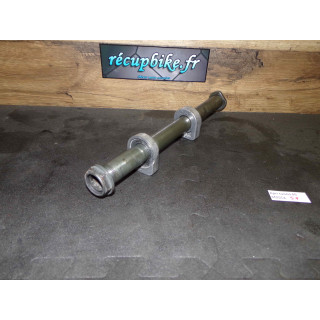 Axe roue arrière Aprilia Tuono 2005
