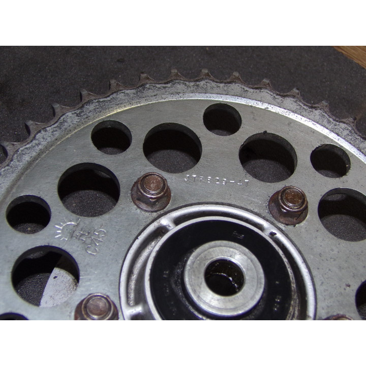 Porte couronne Suzuki GSX-F 750 1999