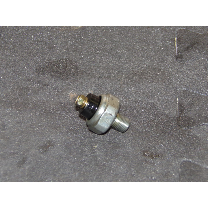 Sonde pression huile Suzuki GSX-F 750 1999