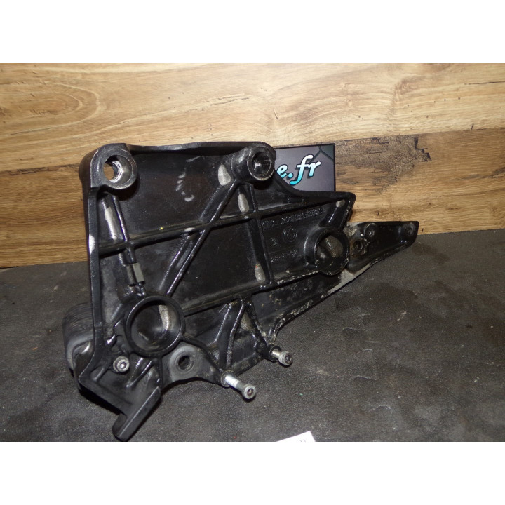 Platine repose pied droite BMW K 1100 LT 1993 d’occasion au meilleur prix - Recup Bike