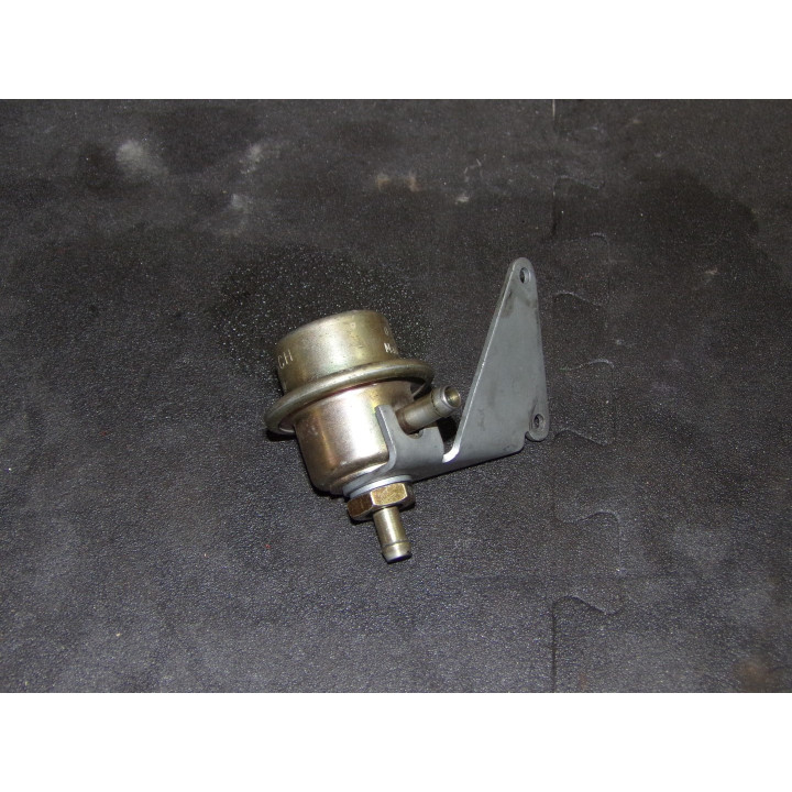 Régulateur pression essence BMW K 1100 LT 1993