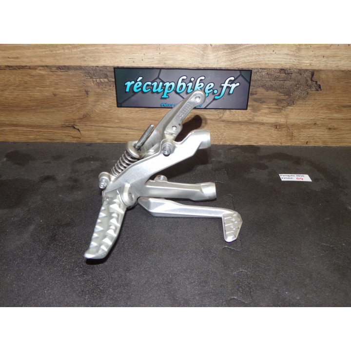 Platine repose pied et frein - Ducati Panigale 1199, 1299, 899, 959 & V2