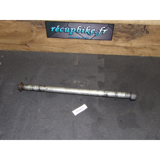 Axe de roue arrière Suzuki GSX-F 750 2003