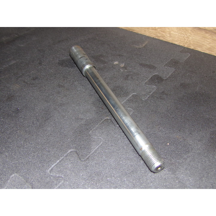 Axe de roue avant Suzuki GSX-F 750 2003