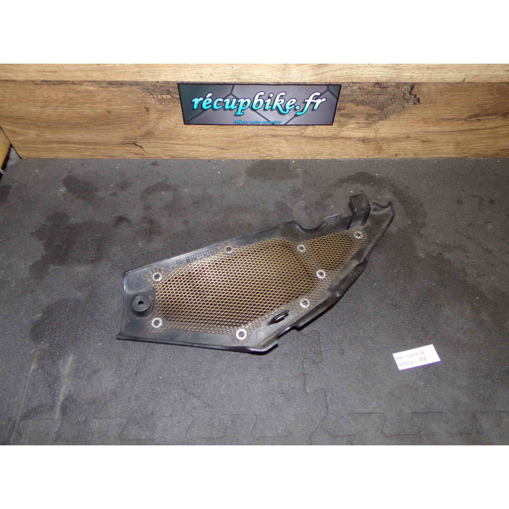 Plastique sous selle droit Aprilia Tuono 2005