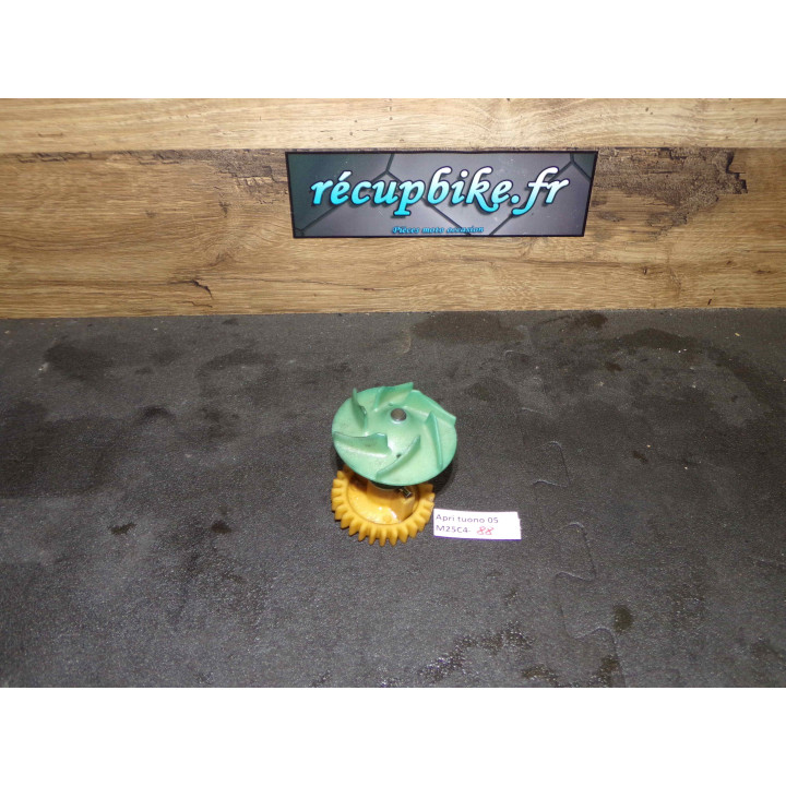 Pompe à eau Aprilia Tuono 2005