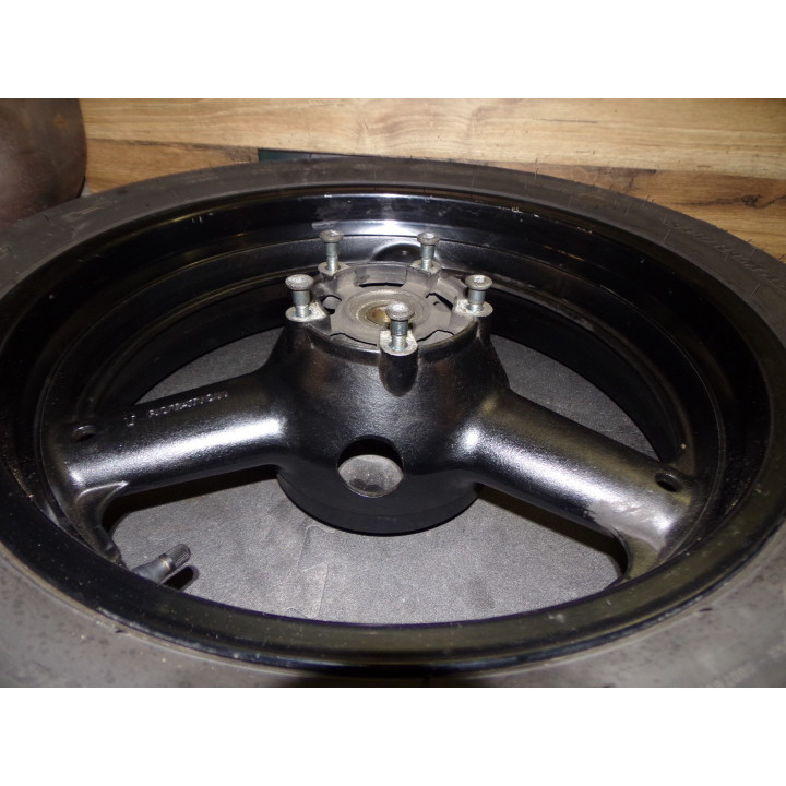 Jante arrière Suzuki GSX-F 750 2003