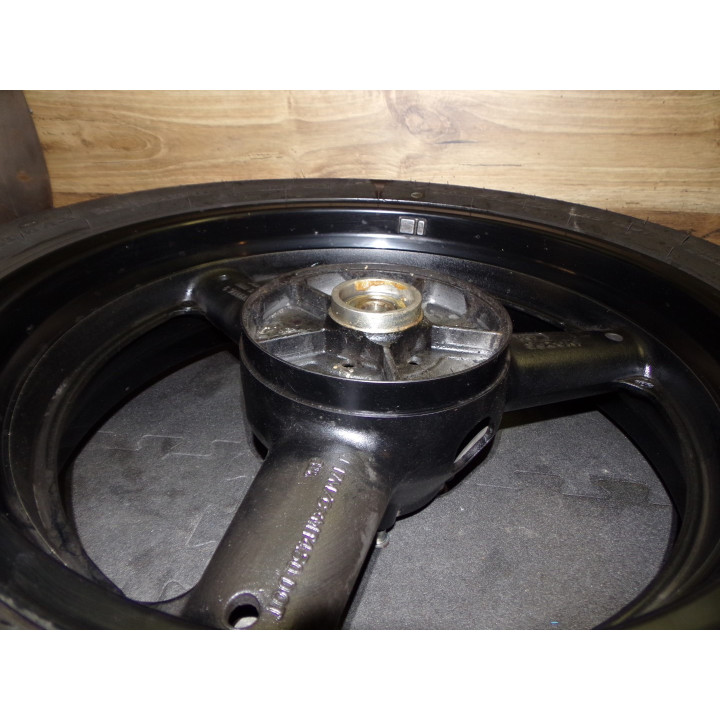 Jante arrière Suzuki GSX-F 750 2003