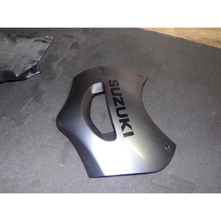 Jonction carénage avant Suzuki GSX-F 750 2003