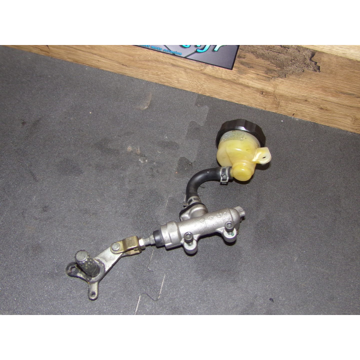 Maitre cylindre frein arrière Suzuki GSX-F 750 2003