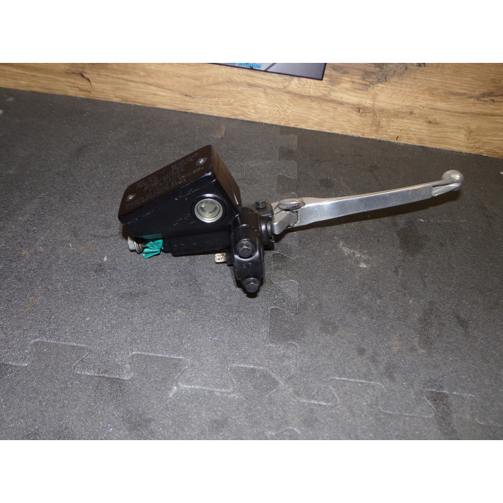 Maitre cylindre frein avant Suzuki GSX-R Hayabusa 2009