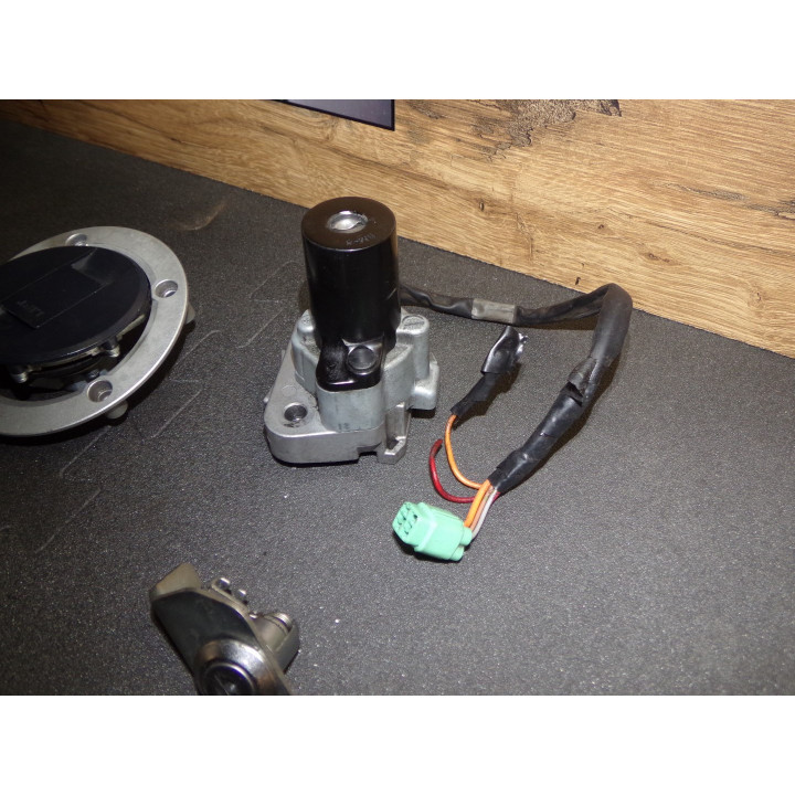 Neiman serrure capteur clé Suzuki GSX-R Hayabusa 2009