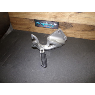 Repose pied passager droit Suzuki GSX-R Hayabusa 2009