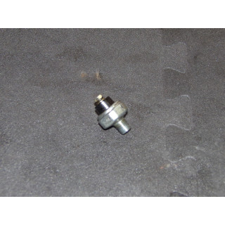 Capteur pression huile Suzuki GSX-F 600 1995