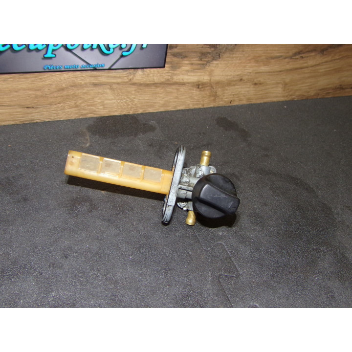 Robinet essence Suzuki GSX-F 600 1995