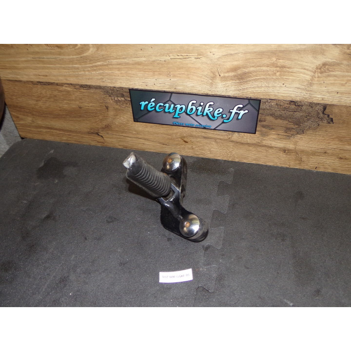 Repose pied gauche Suzuki GSX-F 600 1995