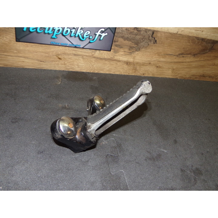 Repose pied gauche Suzuki GSX-F 600 1995