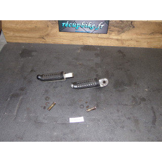 Repose pieds passager Suzuki GSX-F 600 1995