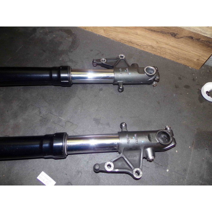 Fourche Aprilia Tuono 2005
