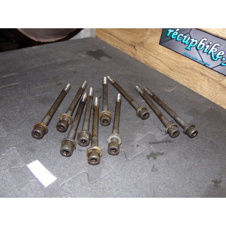 Goujon culasse BMW K 100 LT 1986