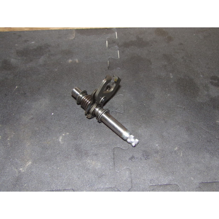 Axe de sélecteur  Suzuki 1000 SV 2004