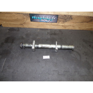 Axe de roue arrière Suzuki 1000 SV 2004