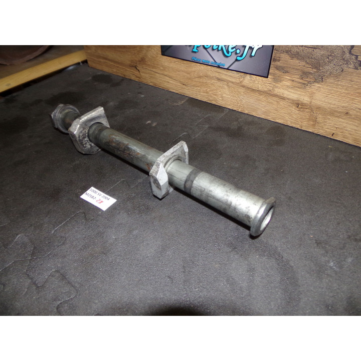 Axe de roue arrière Suzuki 1000 SV 2004