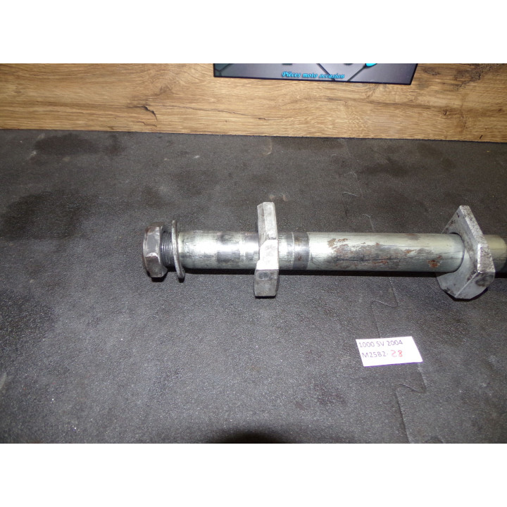 Axe de roue arrière Suzuki 1000 SV 2004