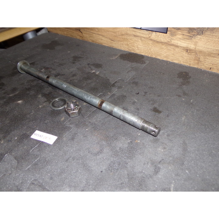 Axe de roue arrière Kawasaki ZZR 600 1998