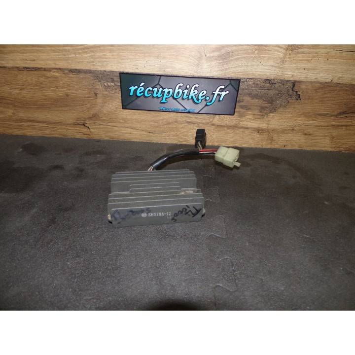 Régulateur charge Suzuki TLS 1000