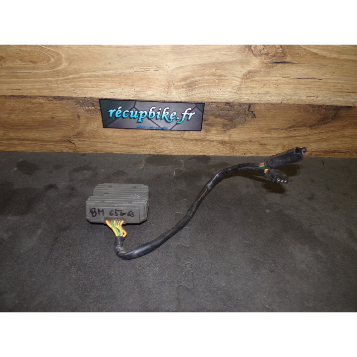 Régulateur charge BMW F 650 GS