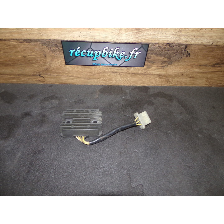 Régulateur charge Kawasaki GPZ 500
