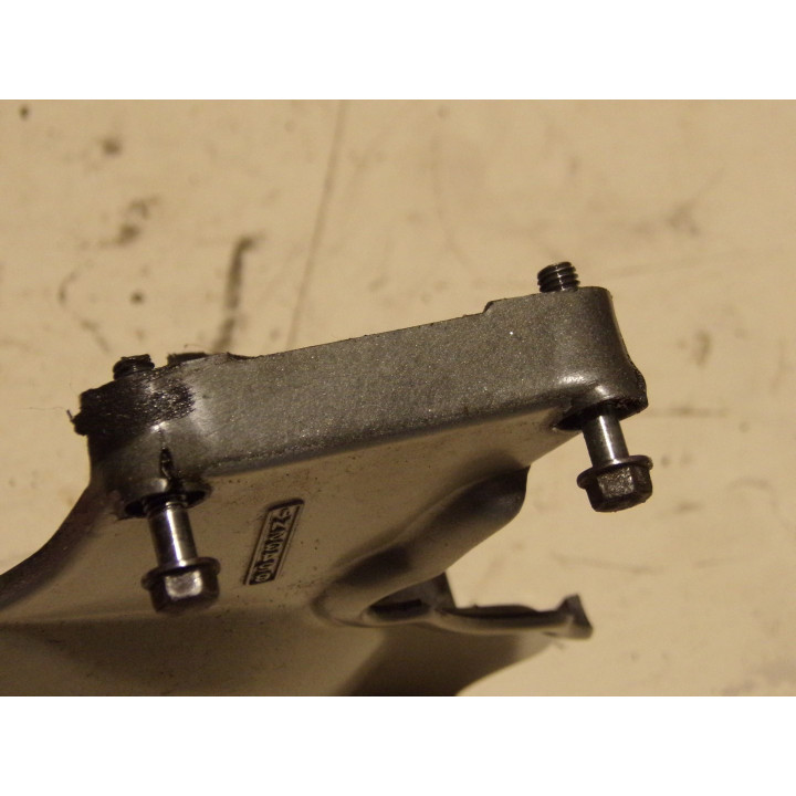 Carter sortie boite Kawasaki ZZR 600 1992