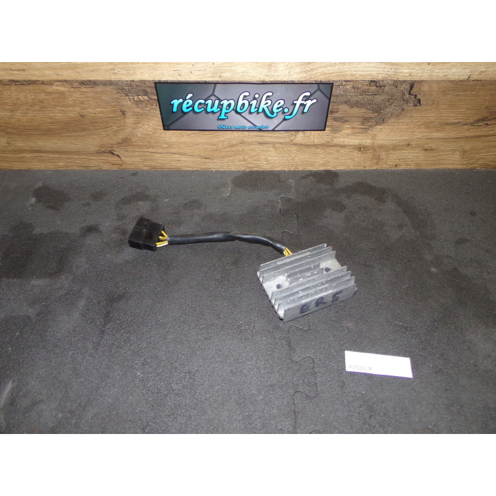 Régulateur charge Kawasaki ER 500  2000