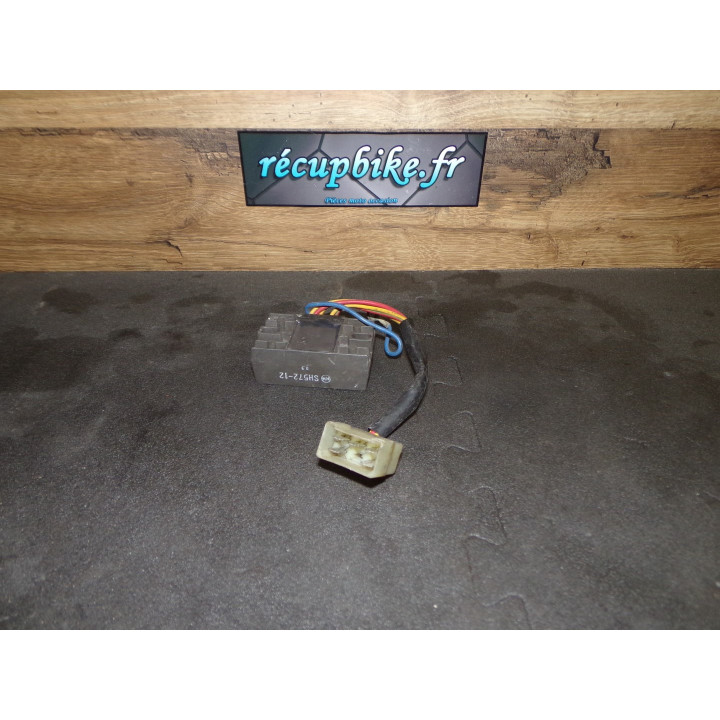 Régulateur charge Aprilia Pégaso 650 1996