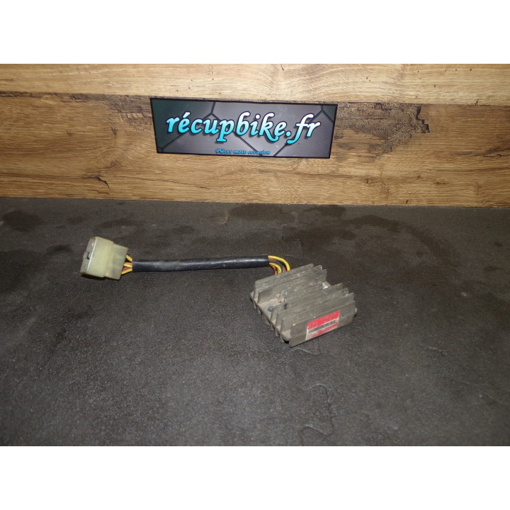 Régulateur charge Suzuki TS 250 1986