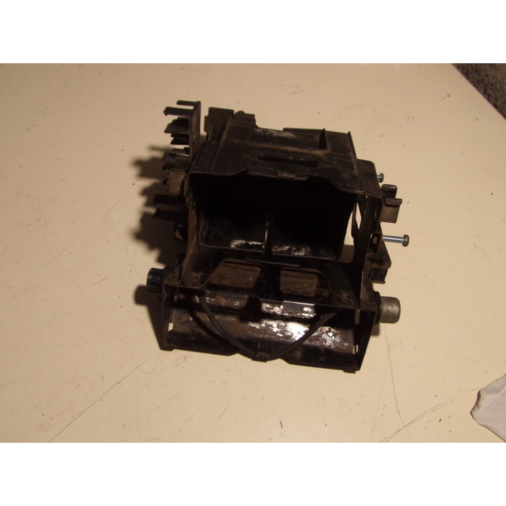 Boîte support batterie Yamaha XS 850 1980