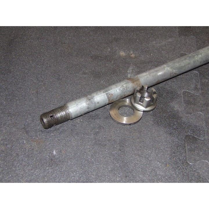 Axe de roue arrière Yamaha FZ 1987