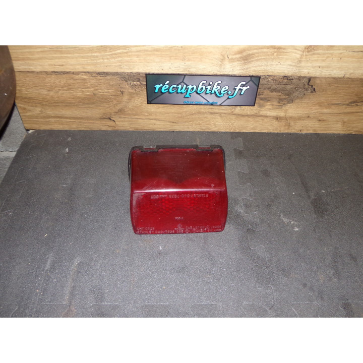 Feu arrière Yamaha FZ 1987