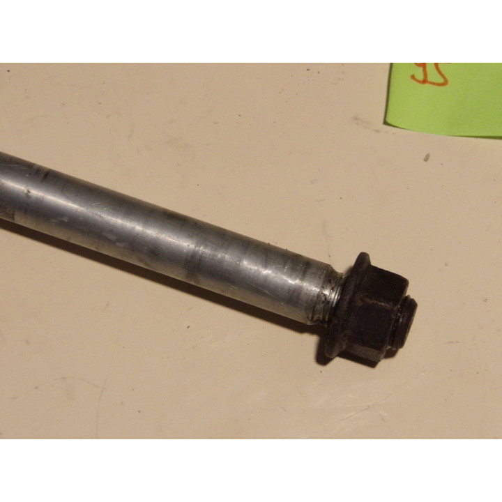 Axe de roue avant Kawasaki GT 550 1995